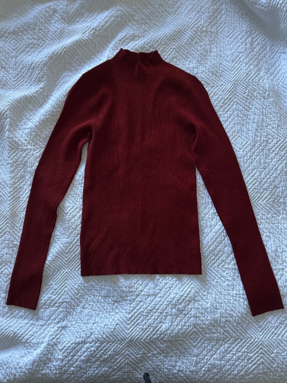 Theory Mock Neck Sweater Maroon L